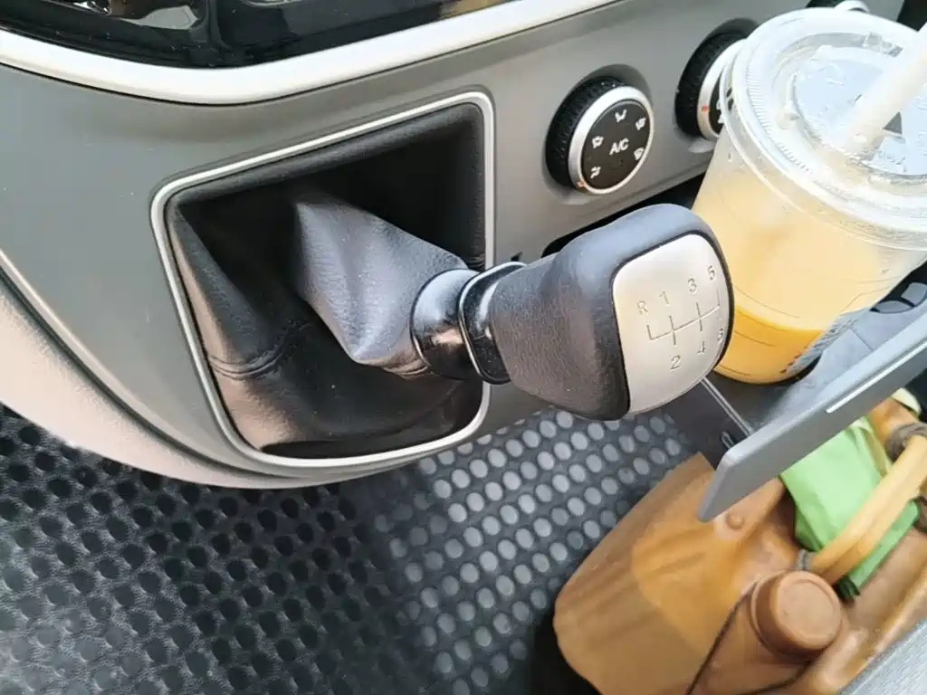 MAXUS V80 — миниатюра 14