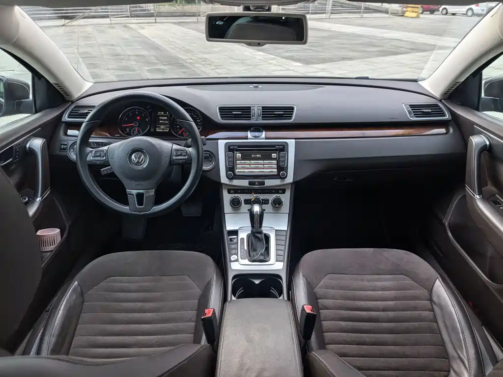 Volkswagen Magotan (Import) — миниатюра 10
