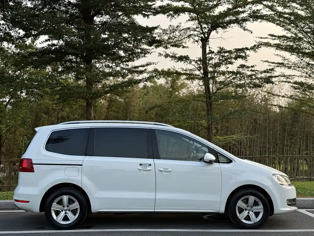 Volkswagen Sharan — миниатюра 5
