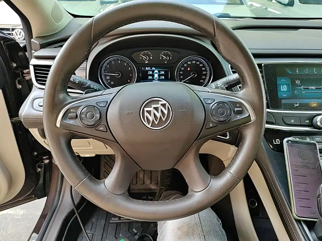 Buick LaCrosse — миниатюра 11