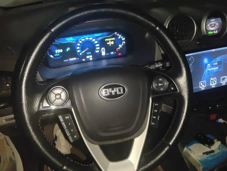 BYD S7 — миниатюра 15