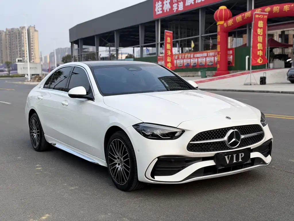 Mercedes-Benz C-Class — миниатюра 3