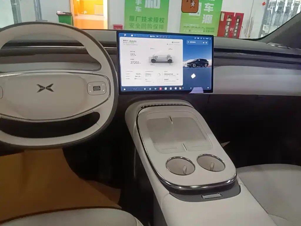 XPeng PengG7 — миниатюра 13