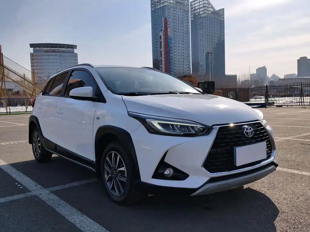 TOYOTA YARIS L ZHIXUAN