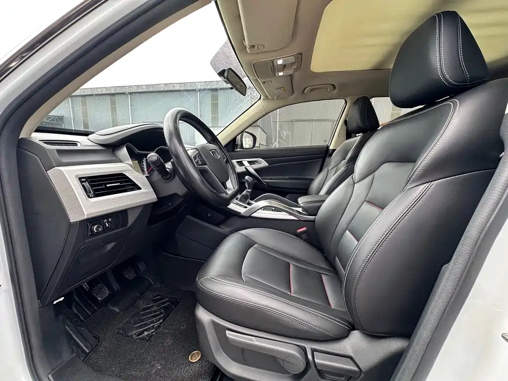 Geely Boyue — миниатюра 4