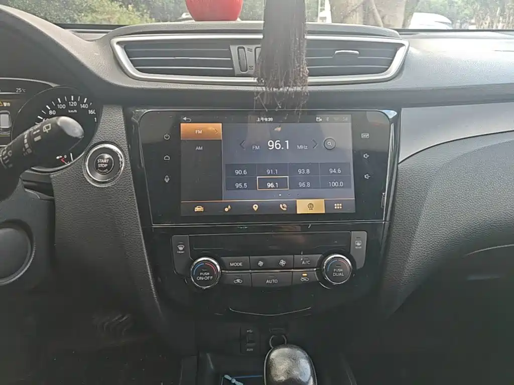 Nissan X-Trail — миниатюра 13