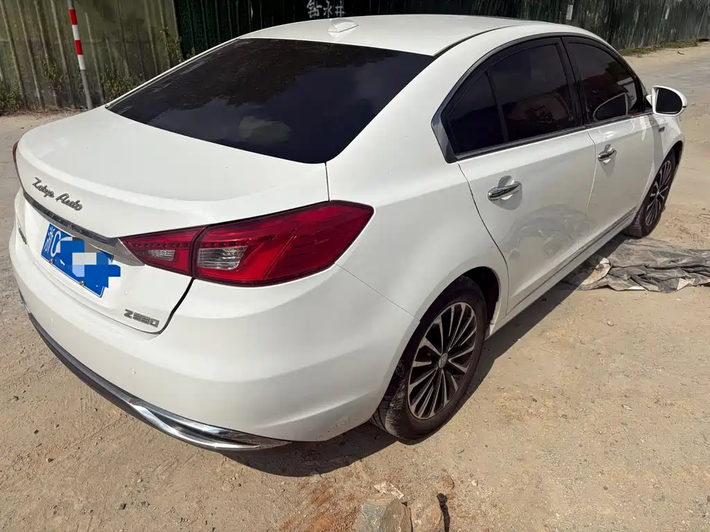 Zotye 众泰Z560 — миниатюра 11
