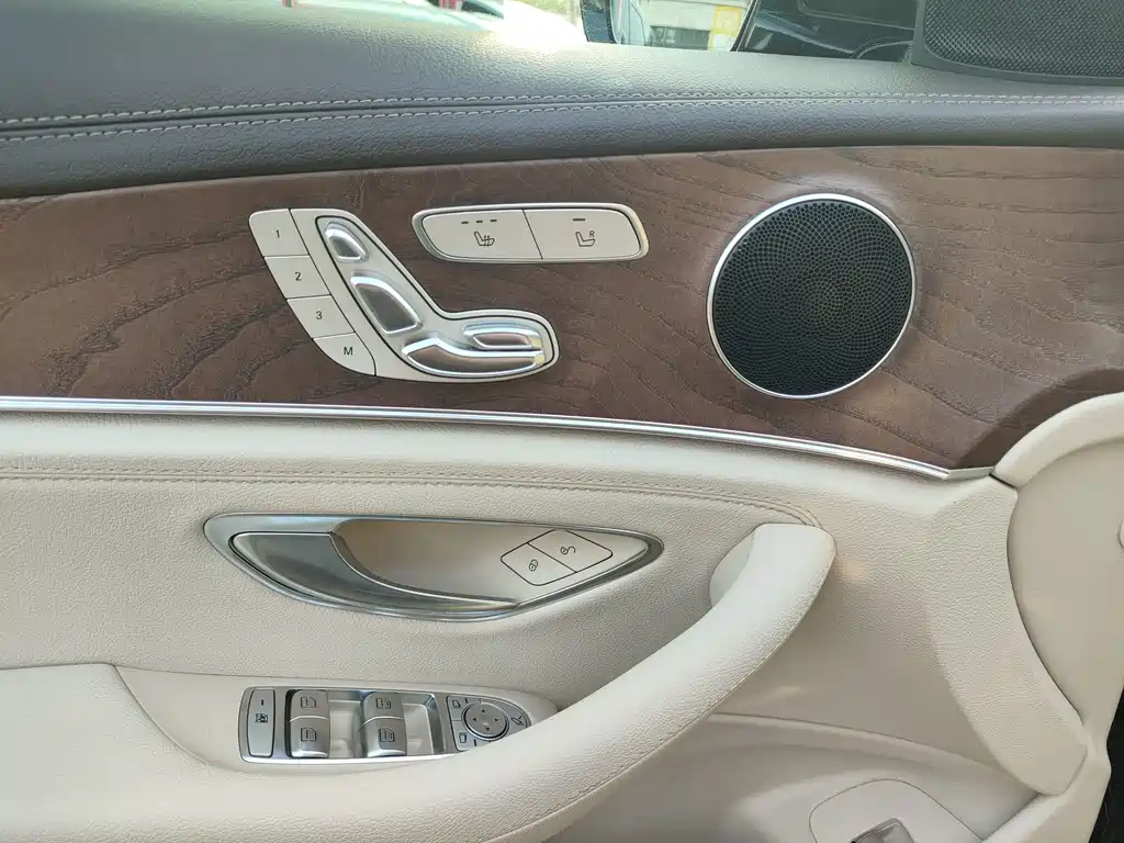 Mercedes-Benz E-Class E 2016 E 300 L Luxury