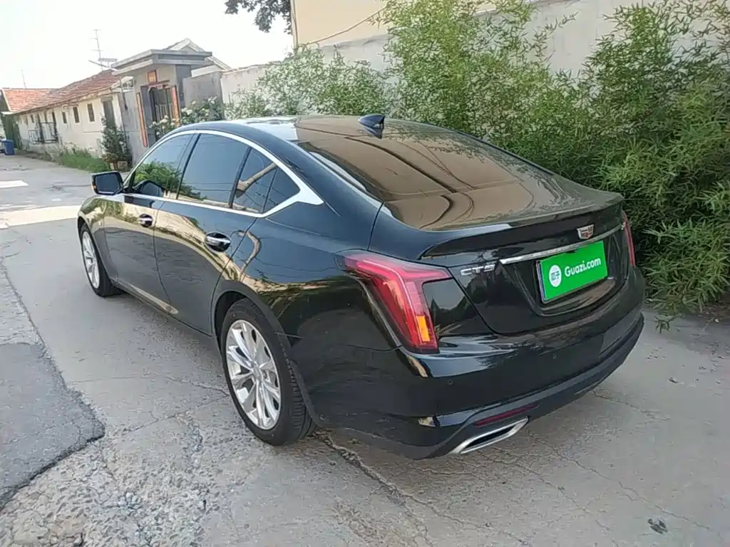Cadillac CT5 — миниатюра 5