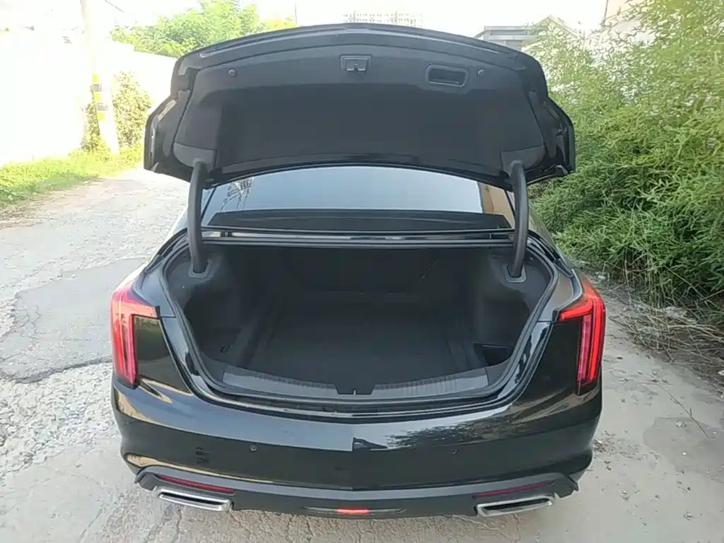 Cadillac CT5 — миниатюра 19