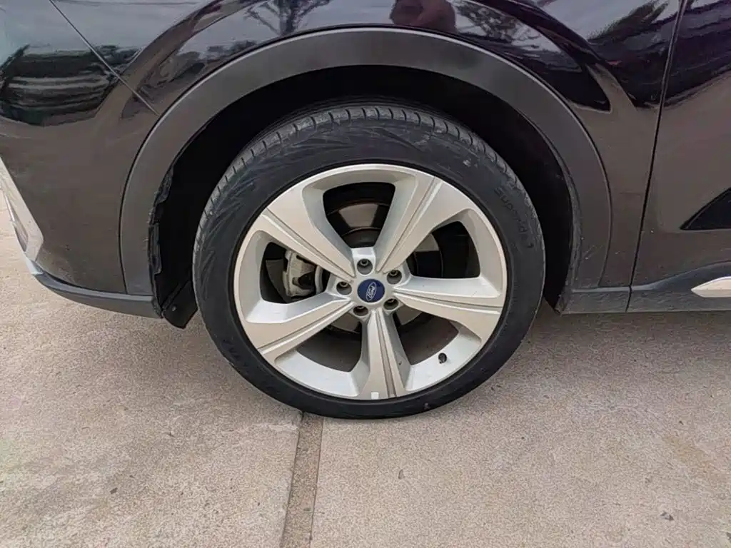 Ford Equator — миниатюра 23