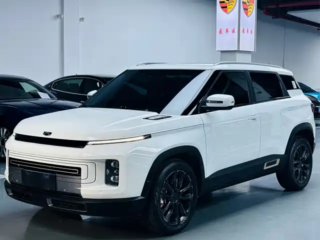 2022 Geely Icon