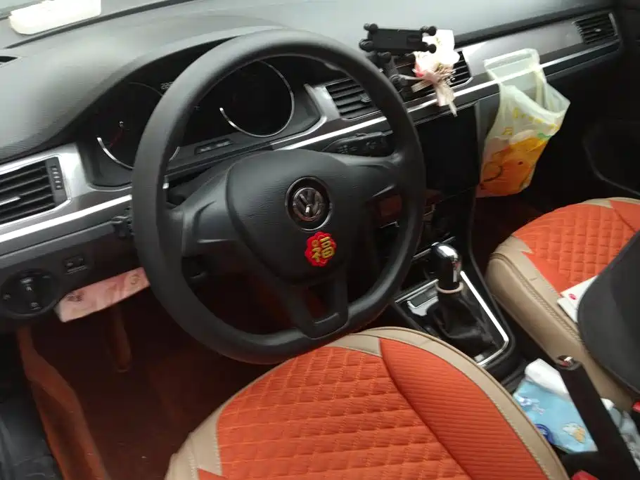 Volkswagen Bora — миниатюра 12