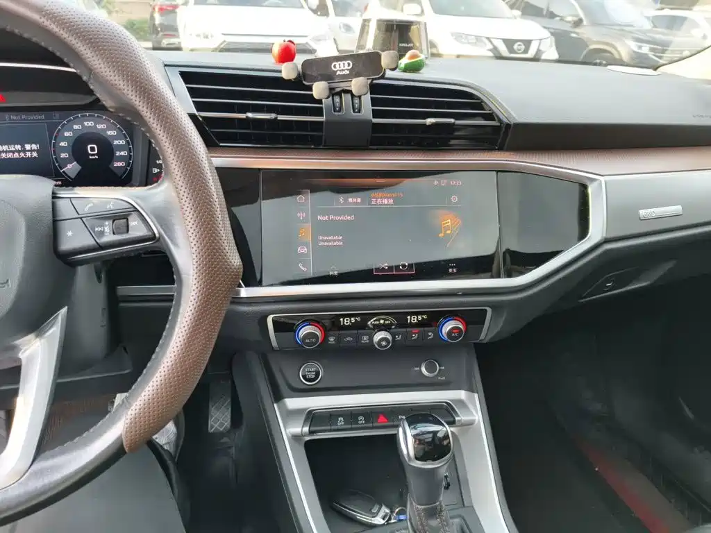 Audi Q3 — миниатюра 14