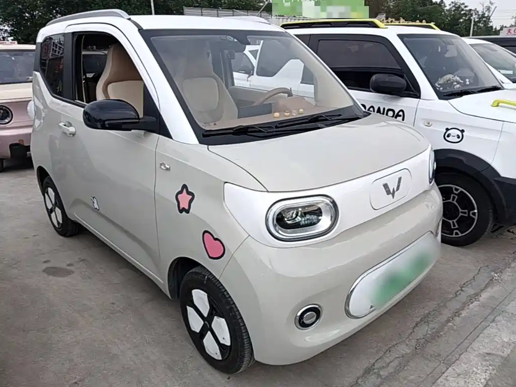 Wuling MINIEV — миниатюра 4