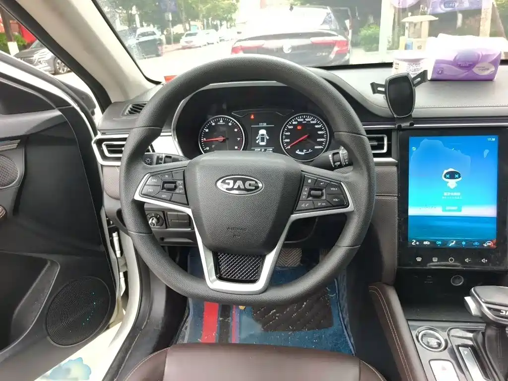 JAC A5 — миниатюра 3