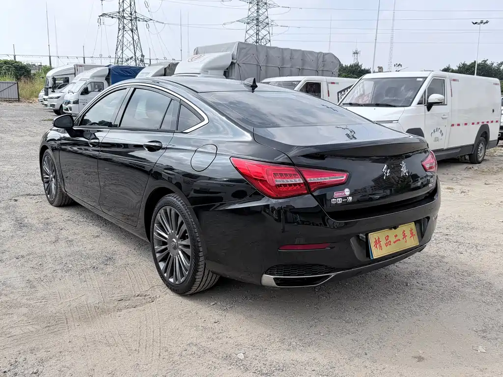 Hongqi Hongqi H5 — миниатюра 6
