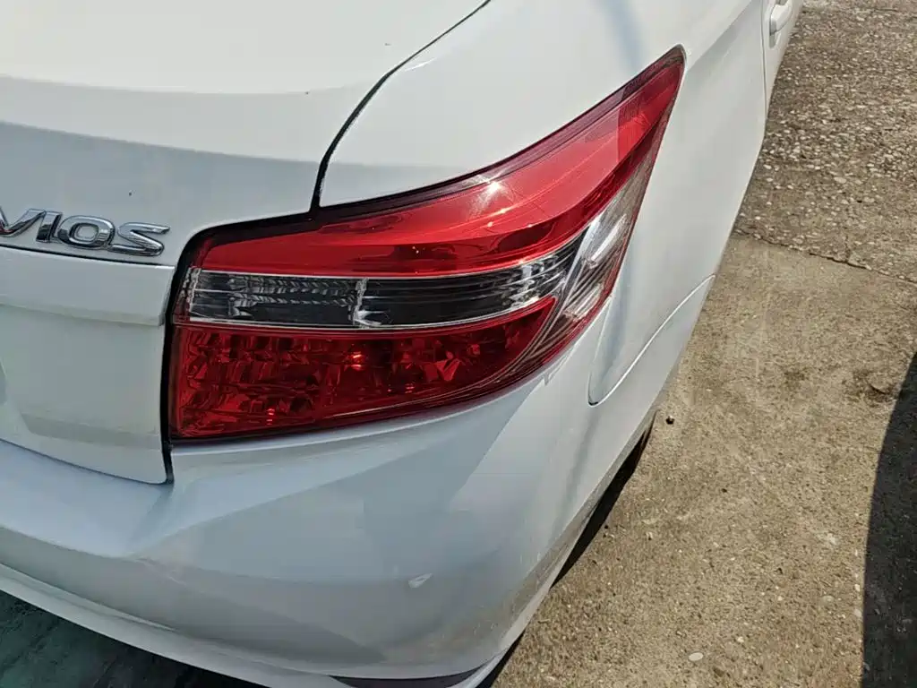 Toyota Vios — миниатюра 8