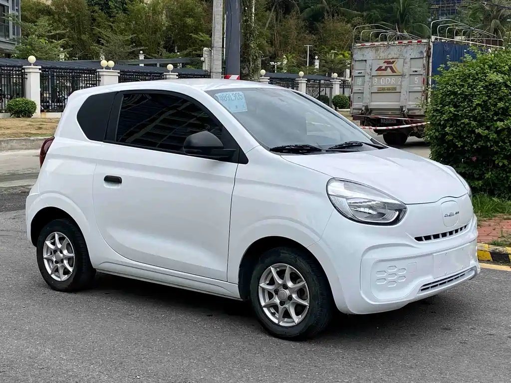 Roewe Clever — миниатюра 3