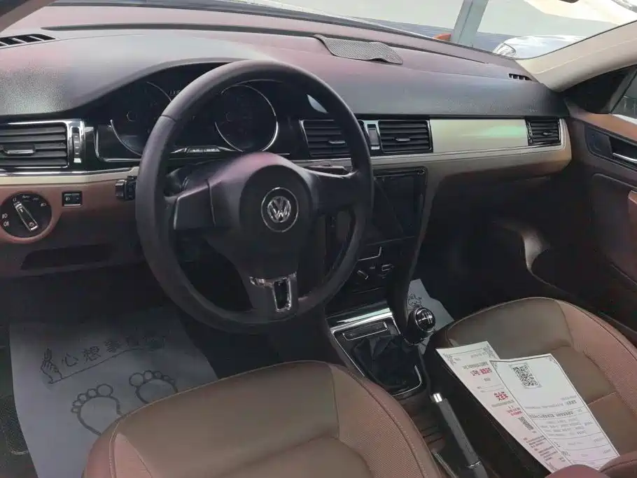 Volkswagen Bora — миниатюра 12