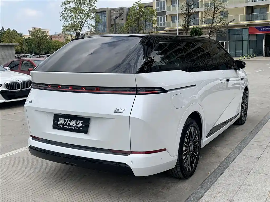 XIAOPENG X9