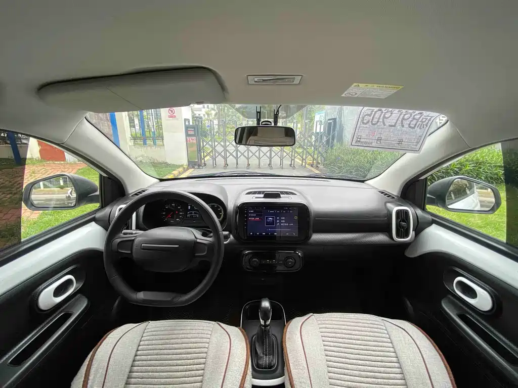 Roewe Clever — миниатюра 5