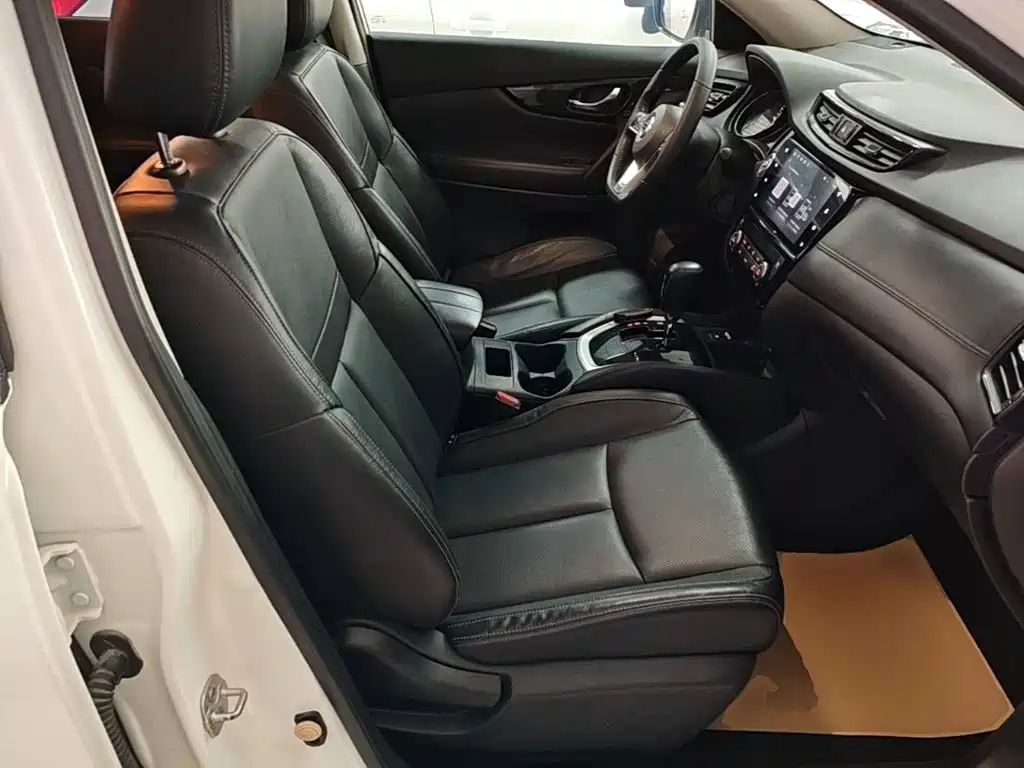 Nissan X-Trail — миниатюра 25