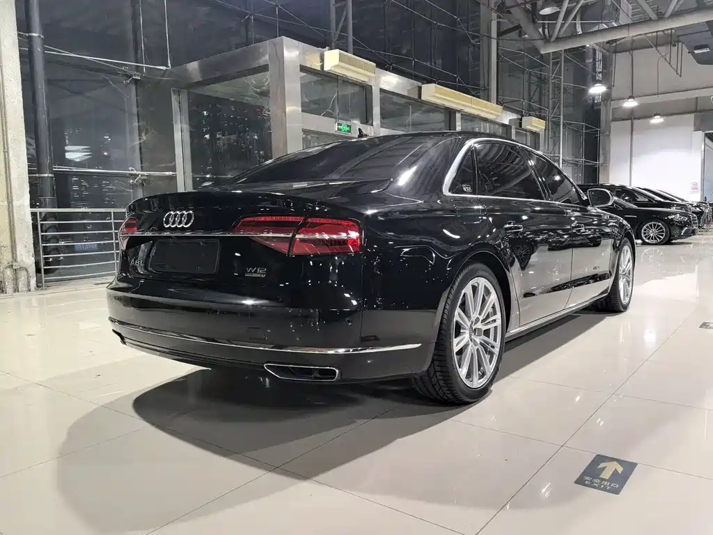 Audi A8 2014 A8L 6.3 FSI W12 quattro Flagship