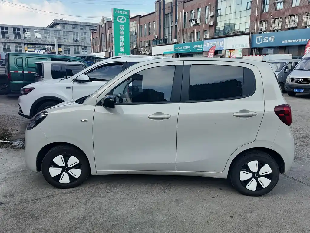 Wuling MINIEV — миниатюра 2