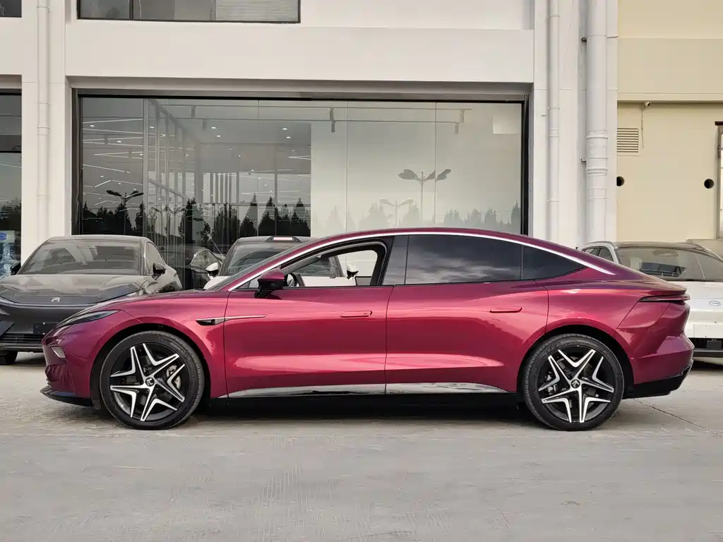 RISING AUTO FEIFAN F7