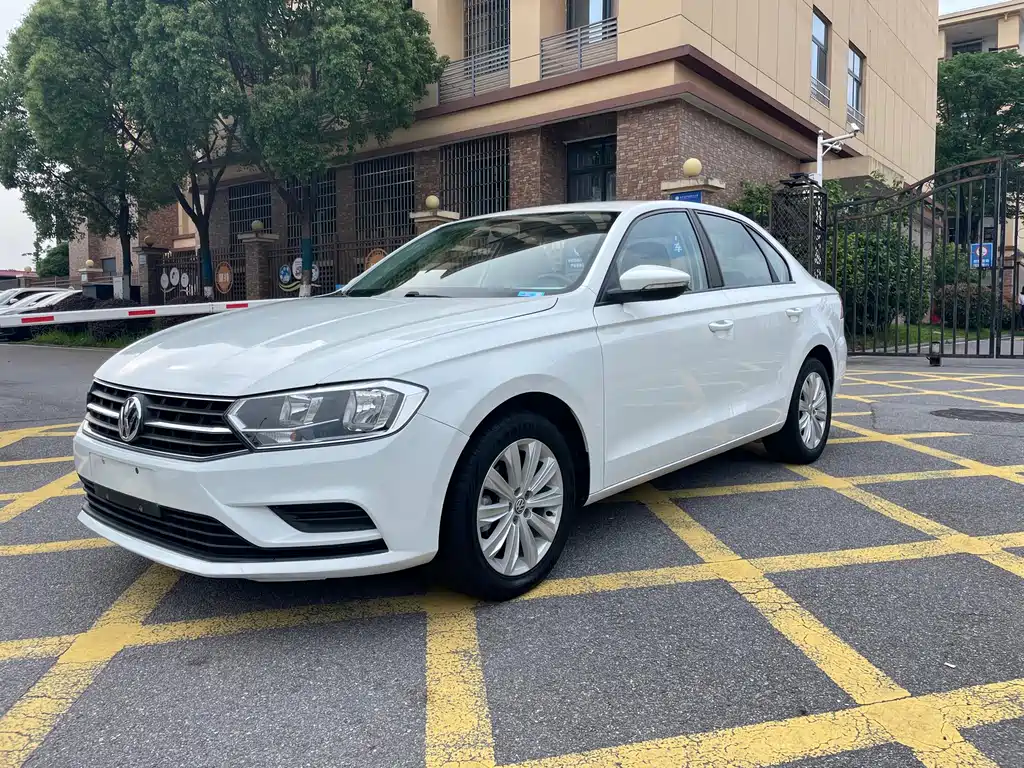 Купить Volkswagen Bora