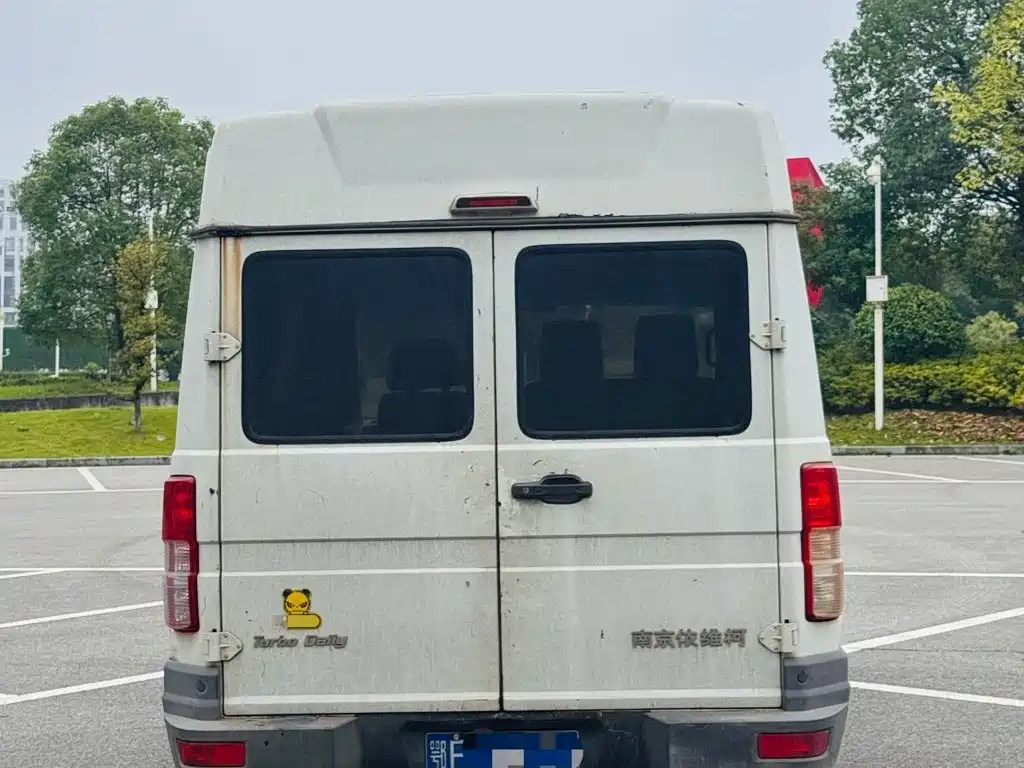 IVECO Daily — миниатюра 5