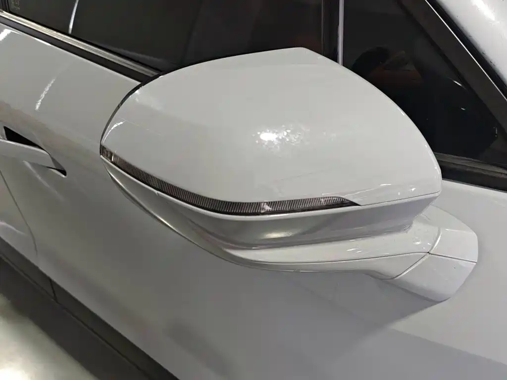 NIO EC6 — миниатюра 12