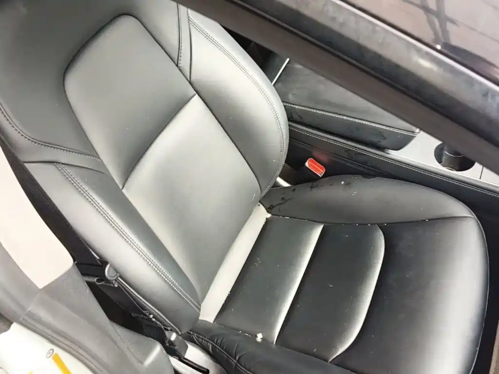 Tesla Model 3 — миниатюра 25