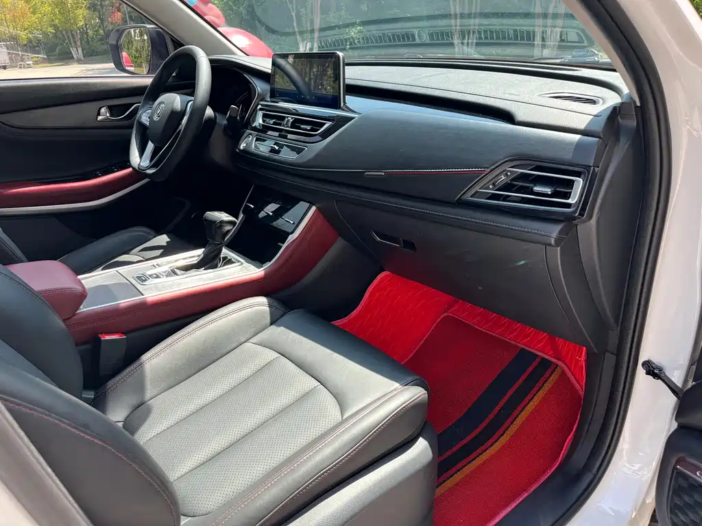 Changan CS75 — миниатюра 9