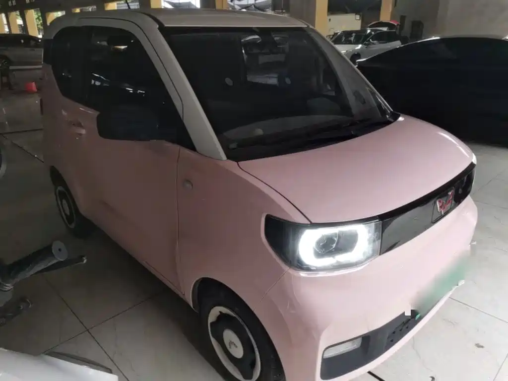 Wuling MINIEV — миниатюра 4