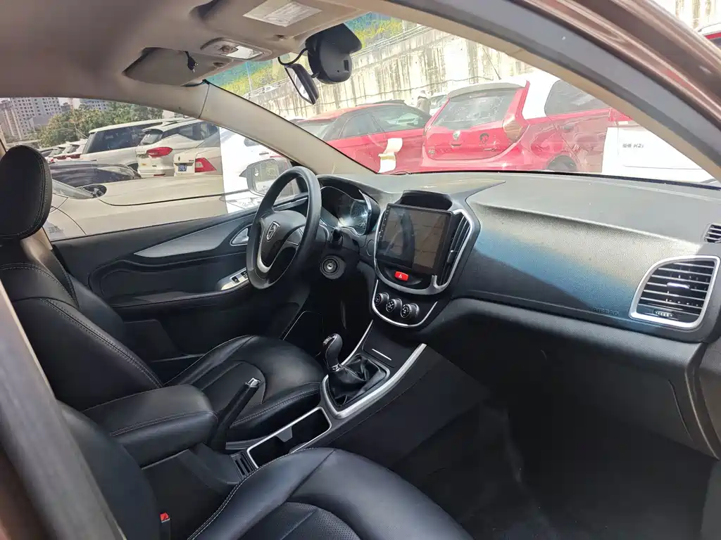 Baojun 560 — миниатюра 5