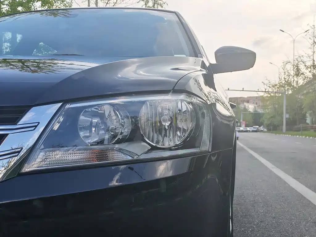 Volkswagen Lavida — миниатюра 8