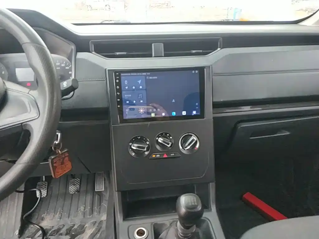 Wuling Hongguang PLUS — миниатюра 13