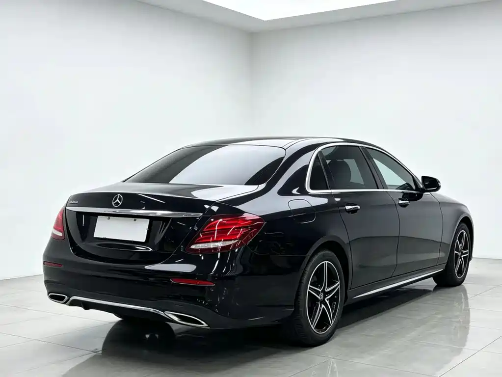 Mercedes-Benz E-Class E 2020 E 300 L Sport
