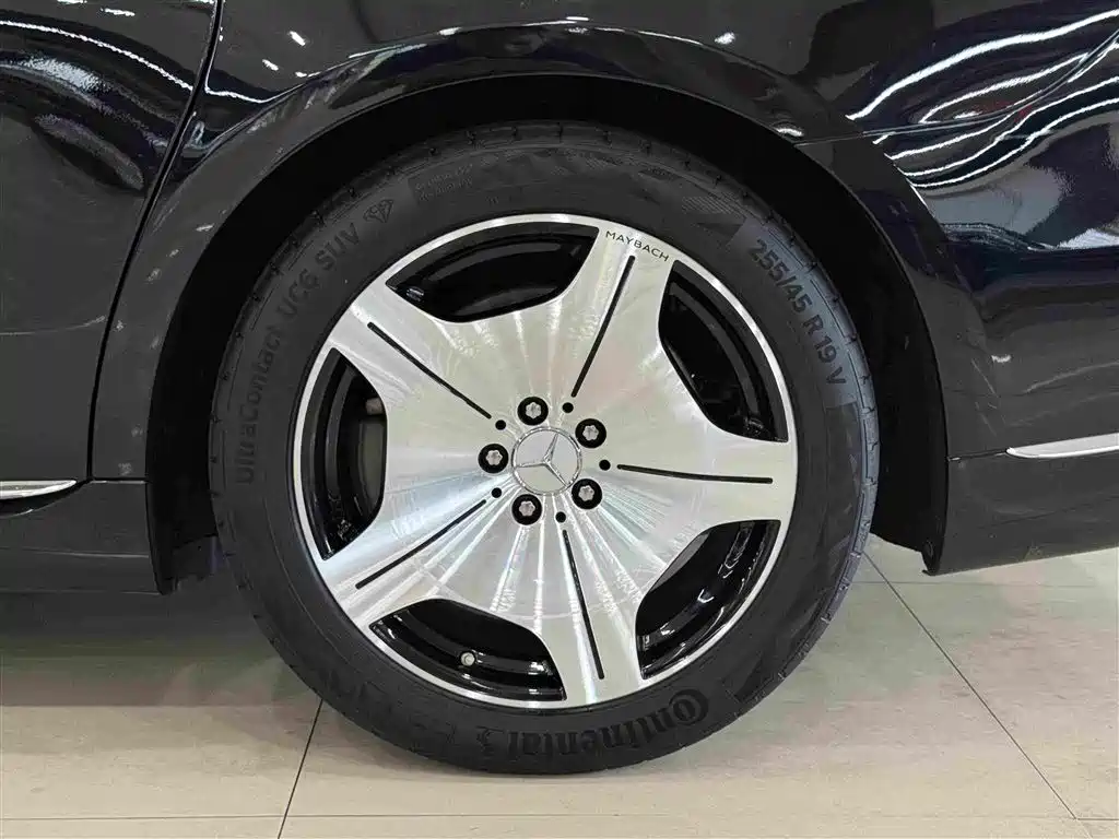 Mercedes-Benz S-Class — миниатюра 5