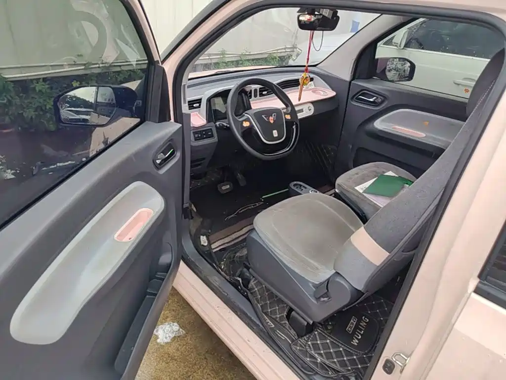 Wuling MINIEV — миниатюра 21