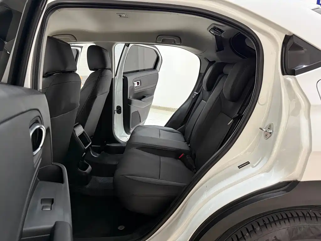 Honda Vezel — миниатюра 10