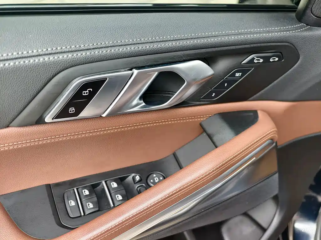 BMW X6 — миниатюра 11