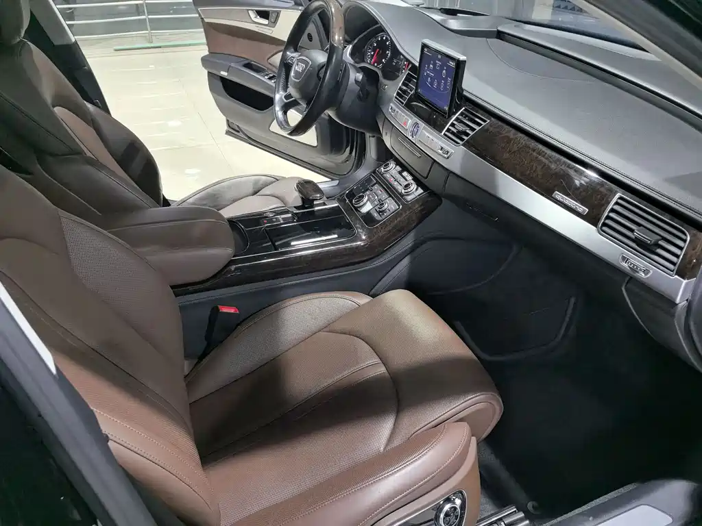Audi A8 — фотографии объявления, Фото 32