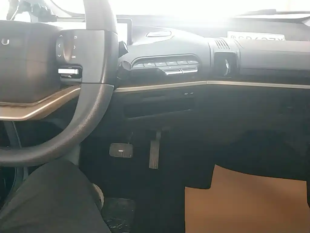 Baojun KiWi EV — миниатюра 10