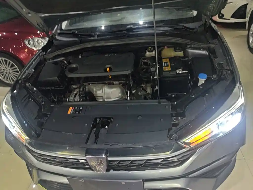 Roewe i5 — миниатюра 20
