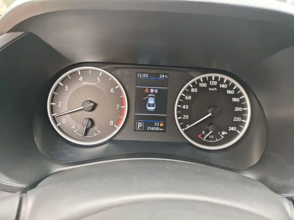 Nissan Sylphy — миниатюра 12