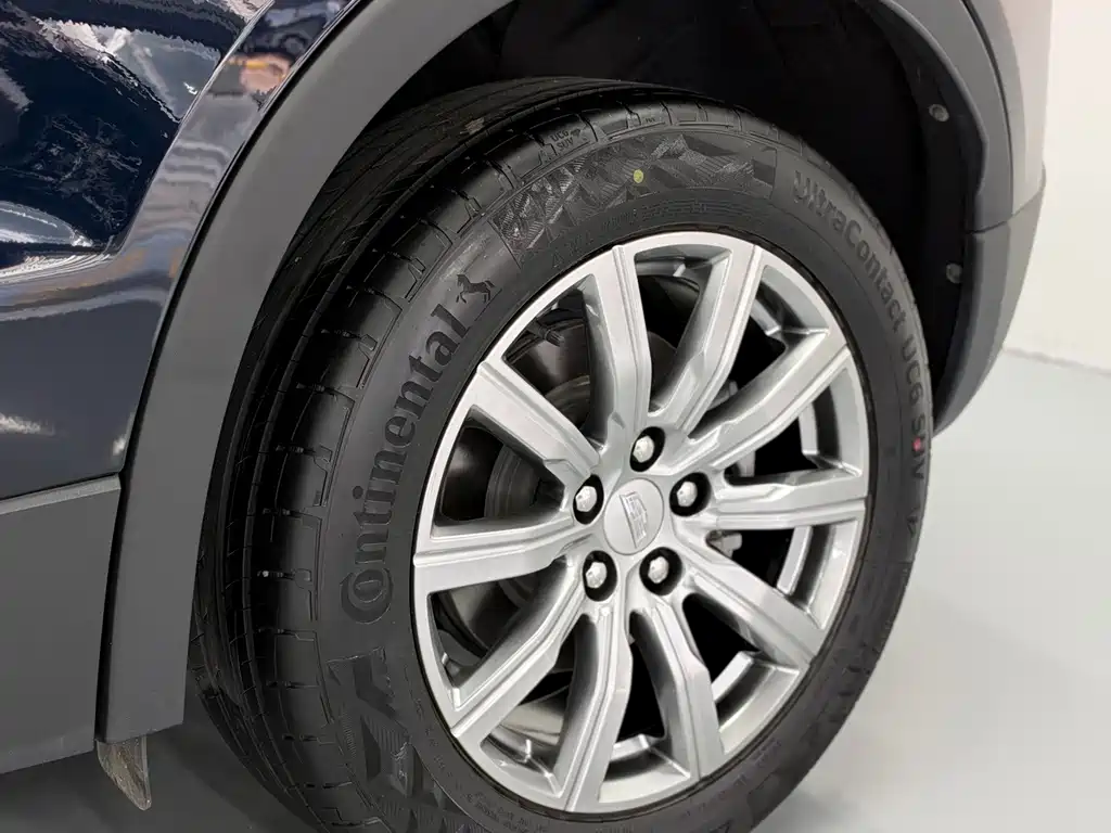 Cadillac XT4 — миниатюра 10