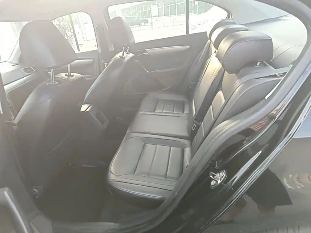 Volkswagen Lavida — миниатюра 17